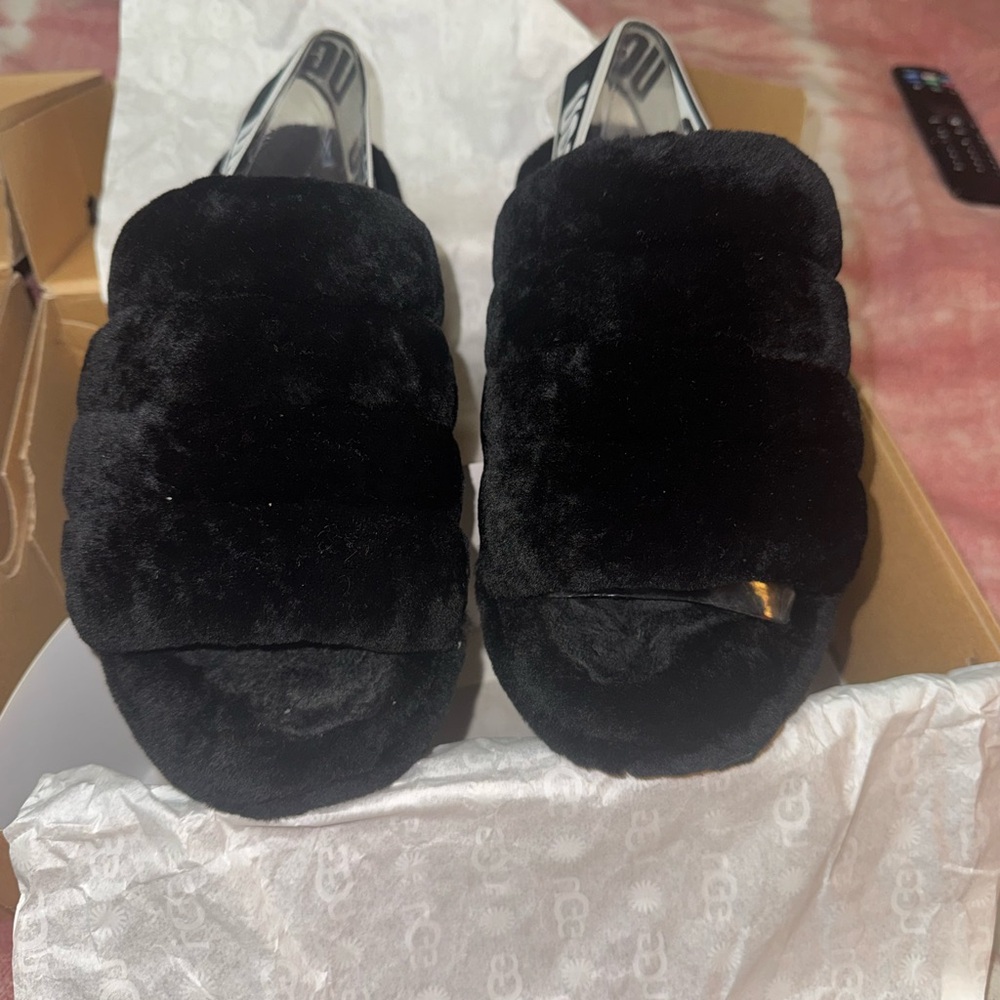 UGG Black Fluff Yeah Slippers